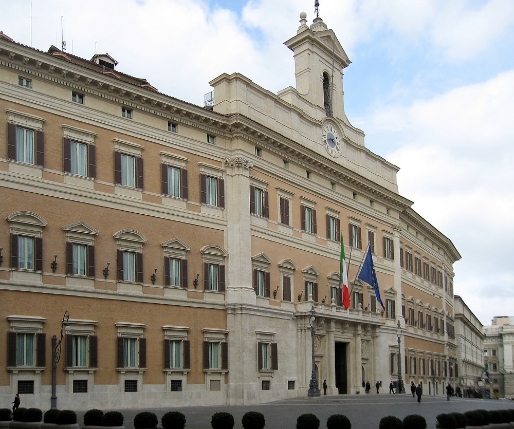 Presentazione della PDL agevolazioni fiscali per il sostegno dei piccoli esercizi commerciali al dettaglio